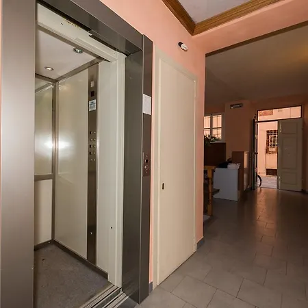 Il Duomo Apartment *